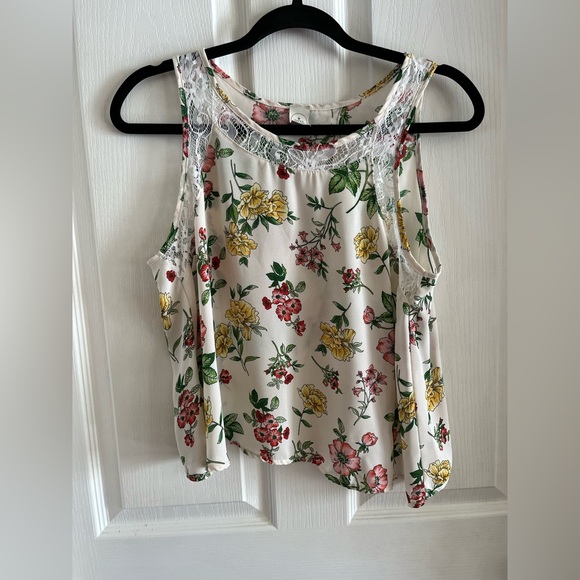 Paper Crane Floral Open Back Top, lace sheer sleeveless, size small EUC - Picture 4 of 9